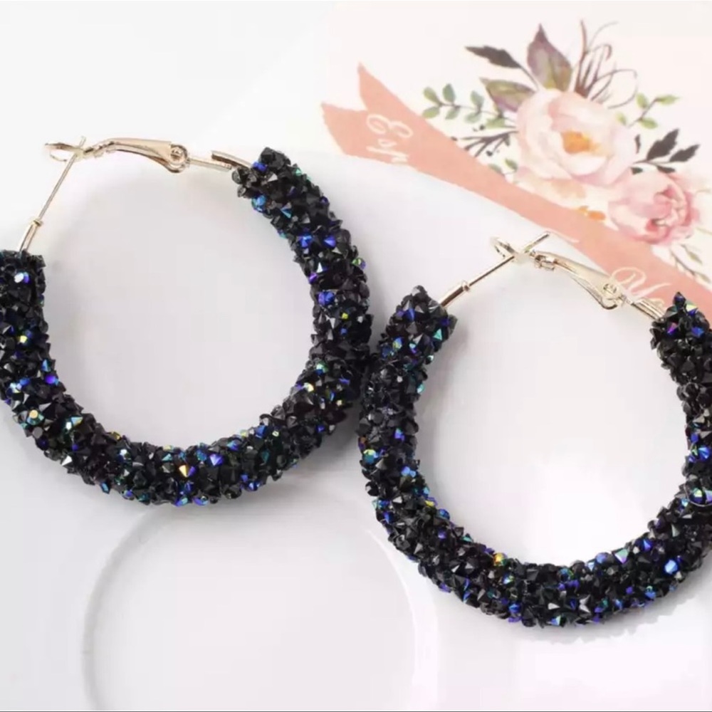 New women’s hoop earrings